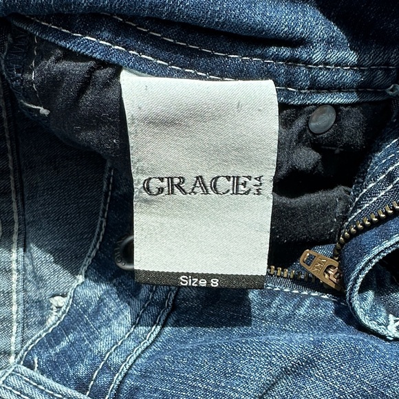 Grace Blue Jeans - Picture 3 of 5